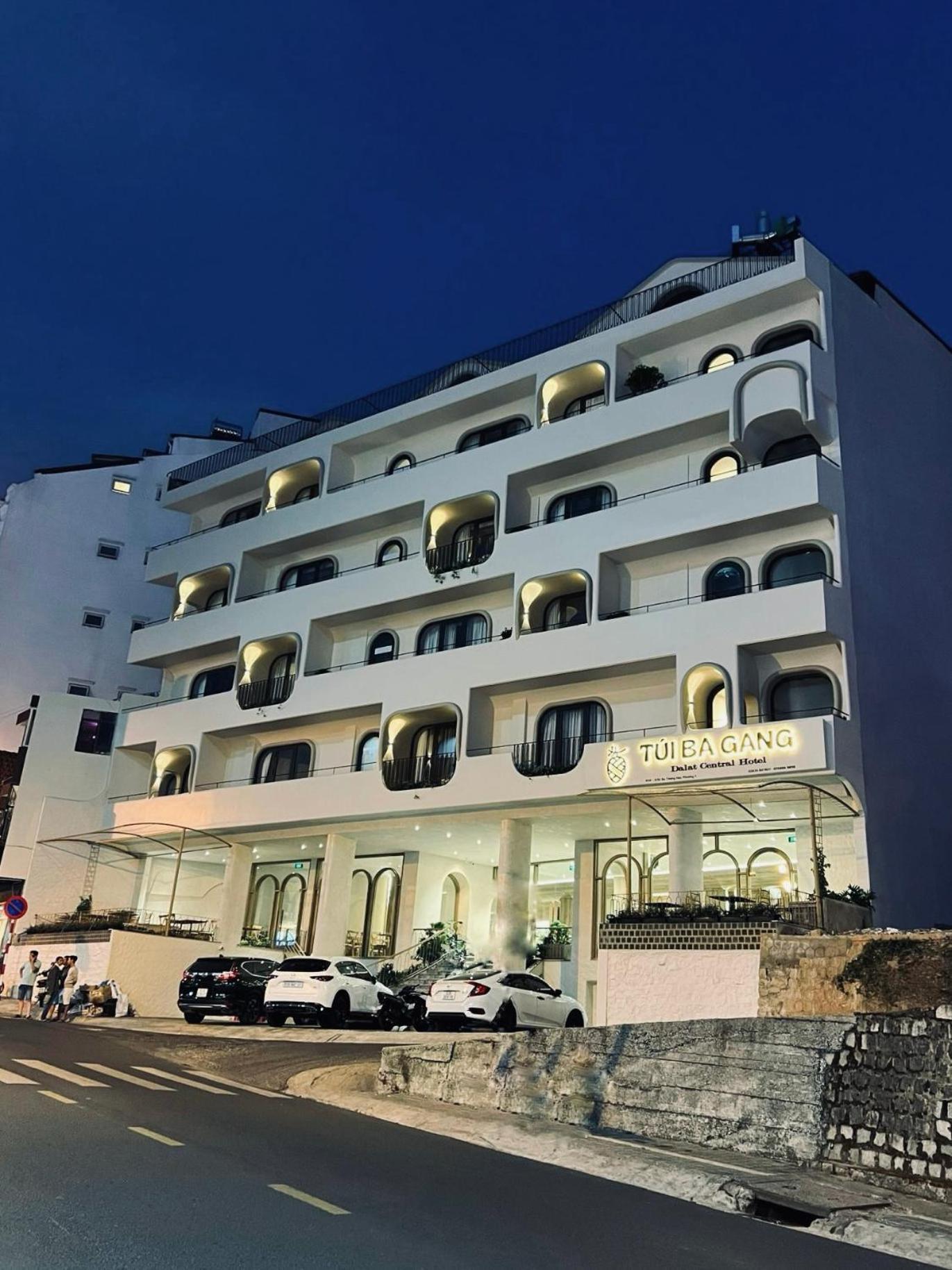 Tui Ba Gang Central Hotel Dalat Luaran gambar