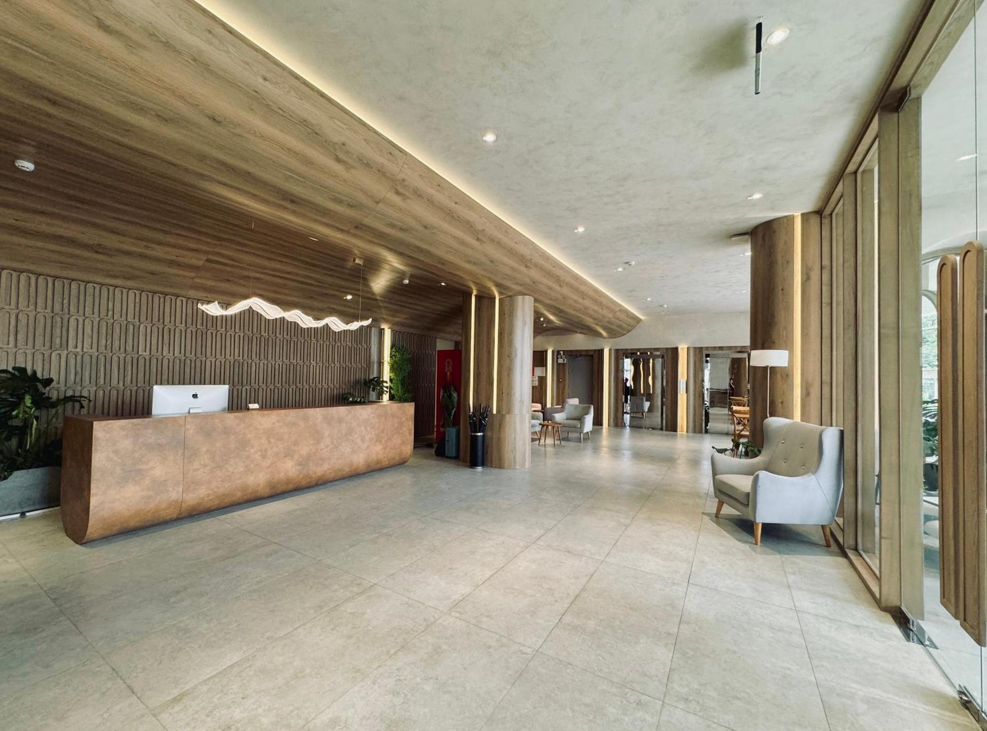 Tui Ba Gang Central Hotel Dalat Luaran gambar
